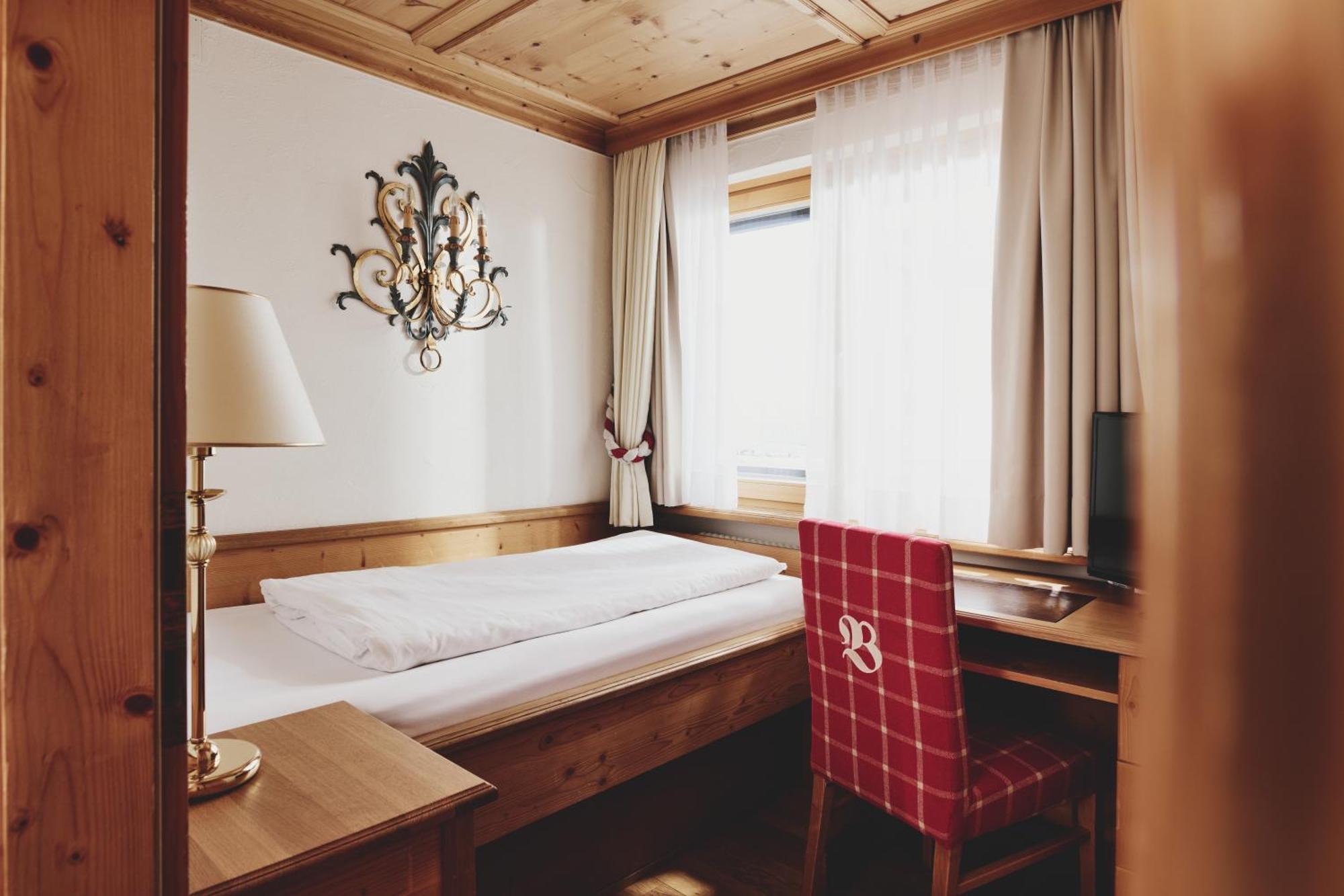 Burg Hotel Oberlech מראה חיצוני תמונה